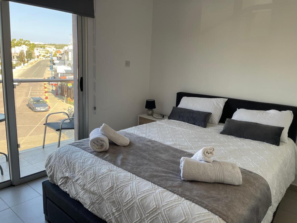 Cielo Apartment No2 Ayia Napa Esterno foto